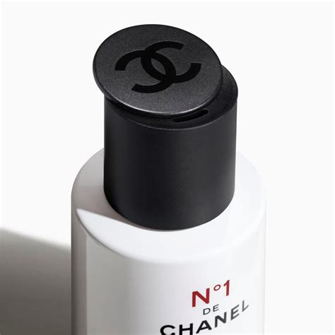 Chanel powder to foam cleanser